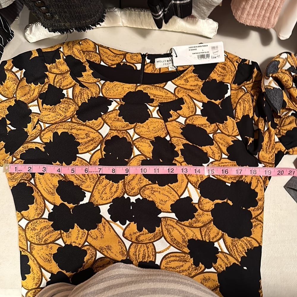 NWT Molly Bracken premium size large saffron yellow dress - Picture 10 of 10